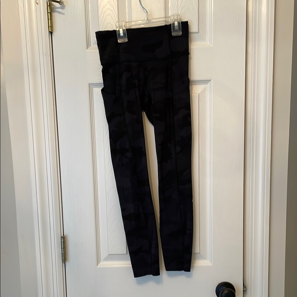 Lululemon Black Camouflage Leggings